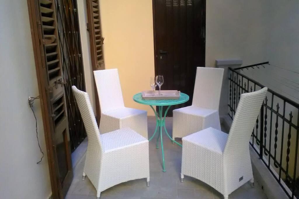 Charming Family With Private Garage Apartamento *