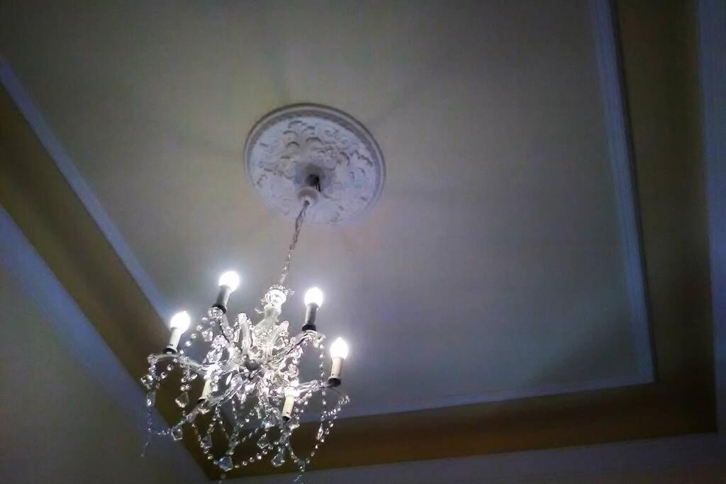 Charming Family With Private Garage Apartment Florenz